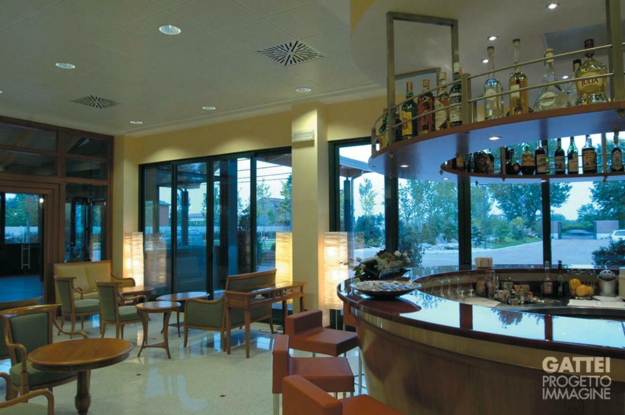Monica Hotel Fiera Pregnana Milanese Luaran gambar